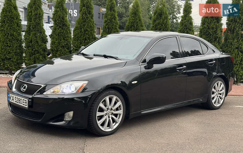 Lexus Is (2008)
