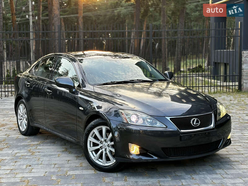 Lexus Is (2007)