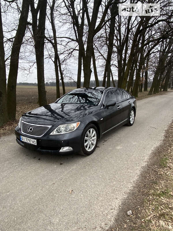 Lexus Ls (2007)