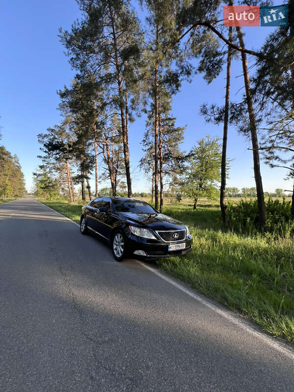 Lexus Ls (2007)
