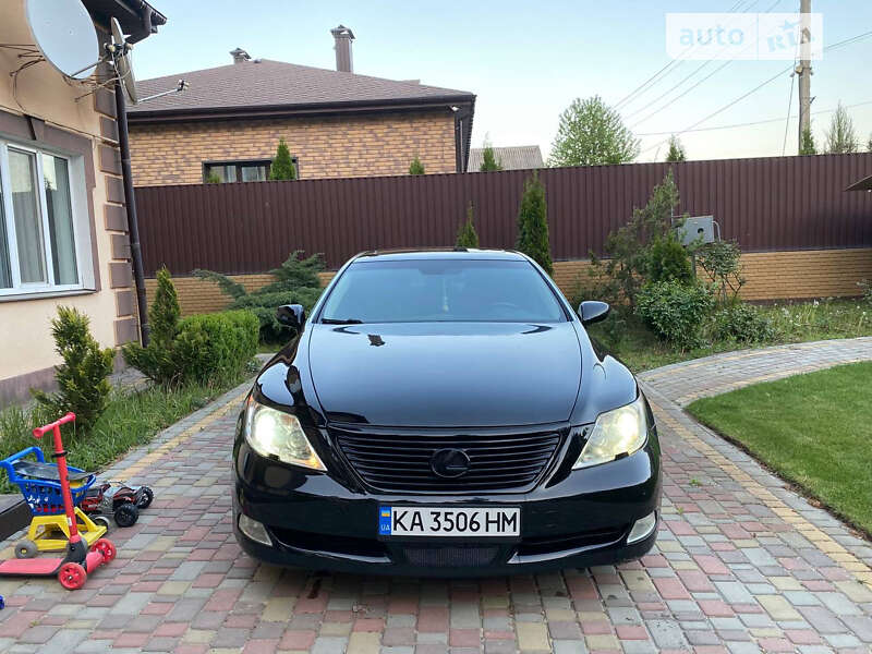 Lexus Ls 460 (2006)