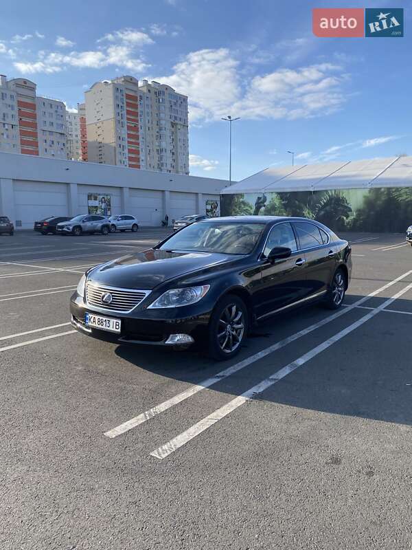 Lexus Ls 460 l (2007)