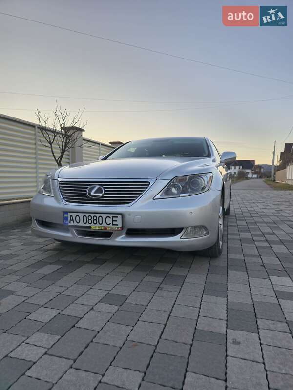 Lexus Ls (2007)