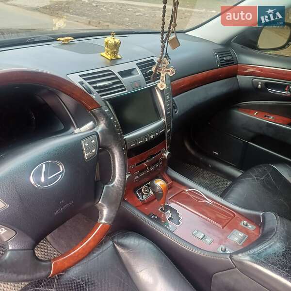 Lexus Ls (2007)