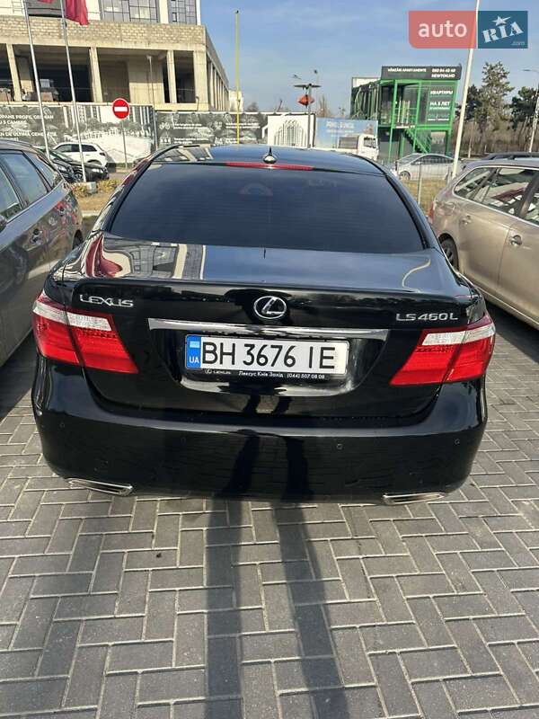 Lexus Ls (2008)