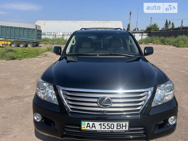 Lexus Lx 570 (2008)
