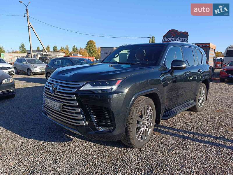 Lexus Lx (2023)