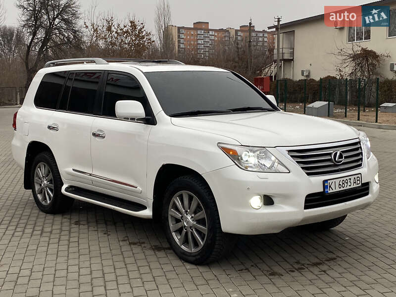 Lexus Lx 570 (2008)
