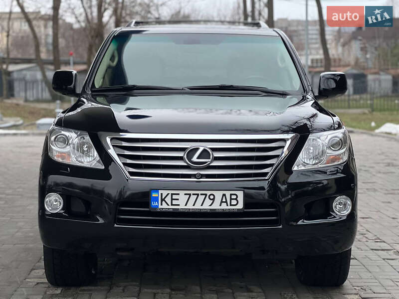 Lexus Lx (2011)