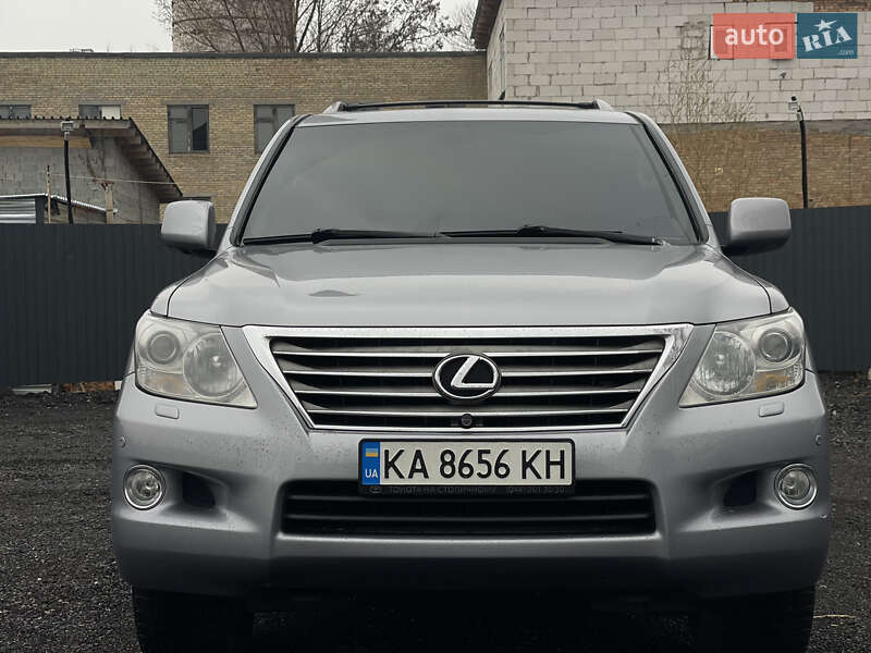 Lexus Lx (2008)