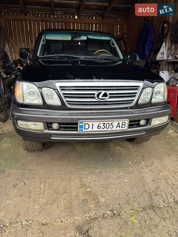 Lexus Lx (2005)