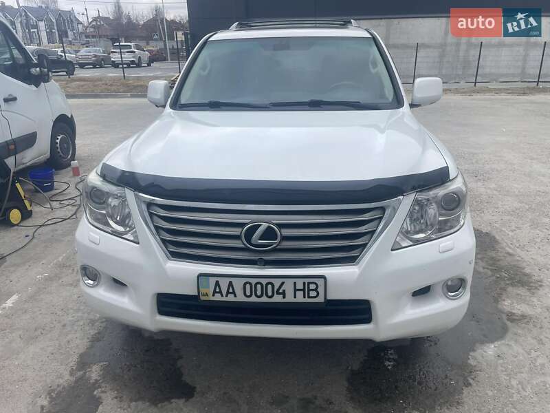 Lexus Lx (2008)