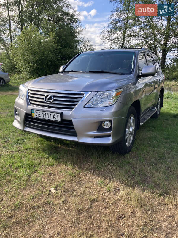 Lexus Lx (2011)