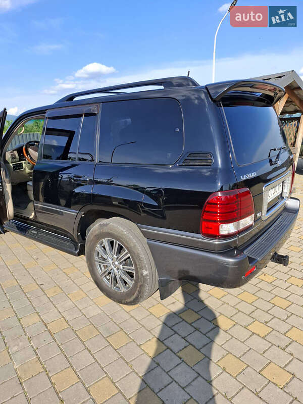 Lexus Lx (2007)