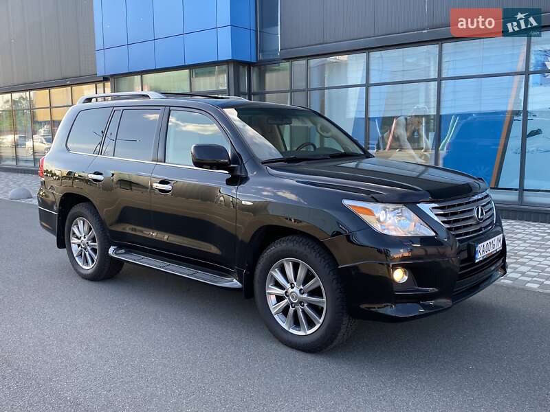 Lexus Lx (2011)