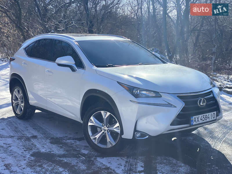 Lexus Nx (2016)