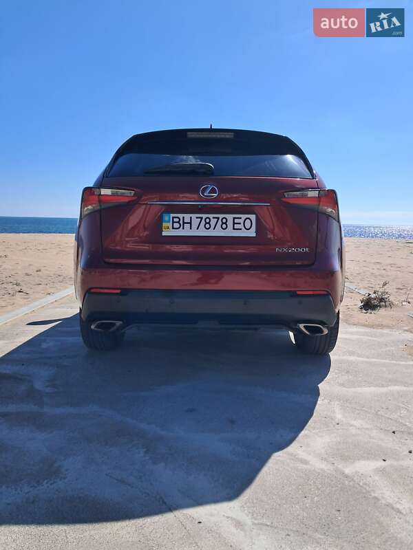 Lexus Nx (2017)