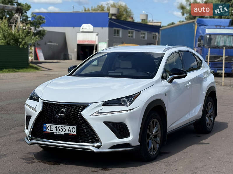 Lexus Nx (2021)
