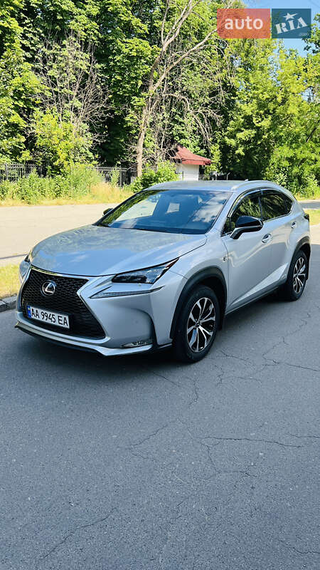Lexus Nx (2015)