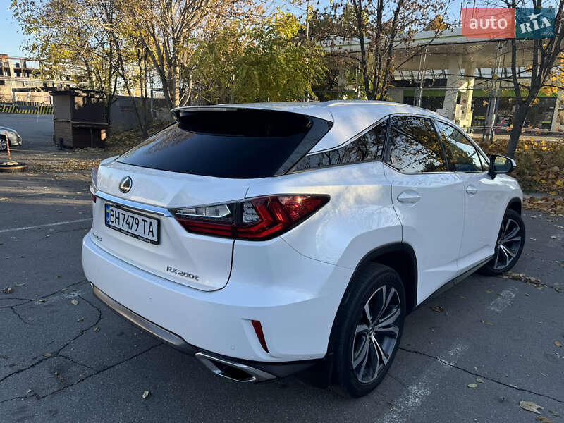 Lexus Rx (2017)