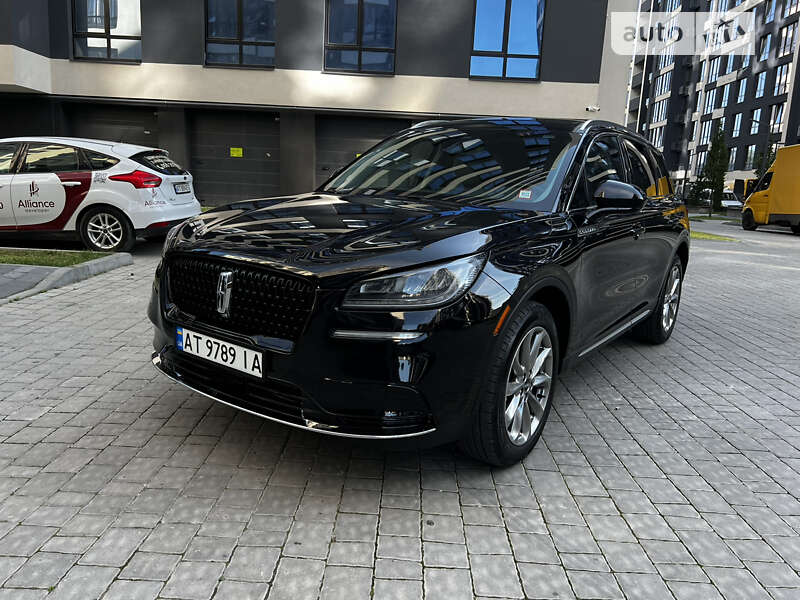 Lincoln Corsair (2020)