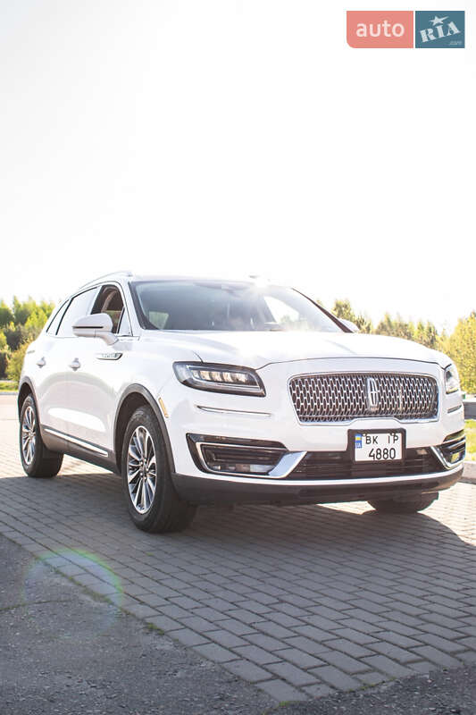 Lincoln Nautilus (2021)