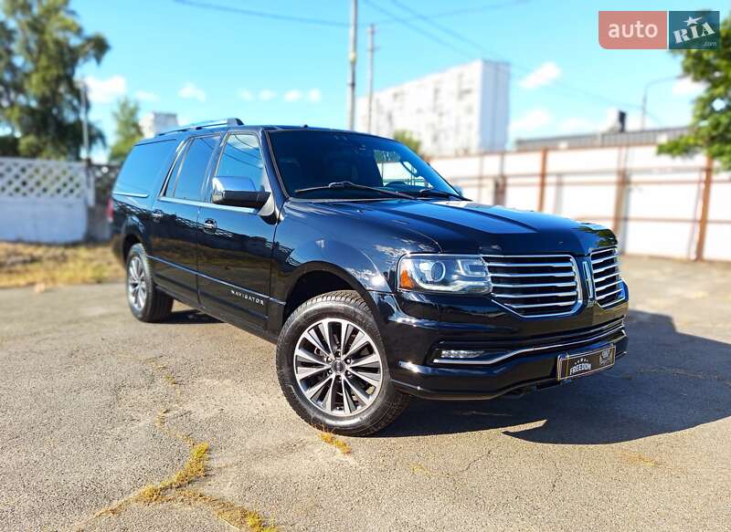 Lincoln Navigator (2015)