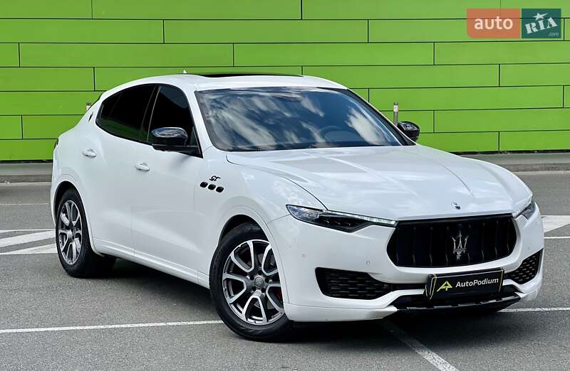 Maserati Levante (2021)