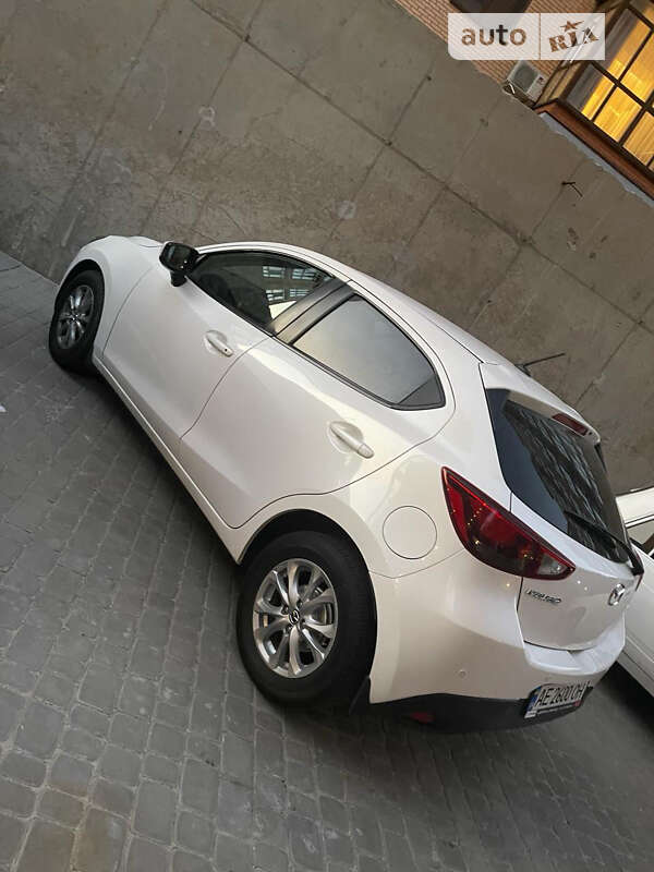 Mazda 2 (2016)