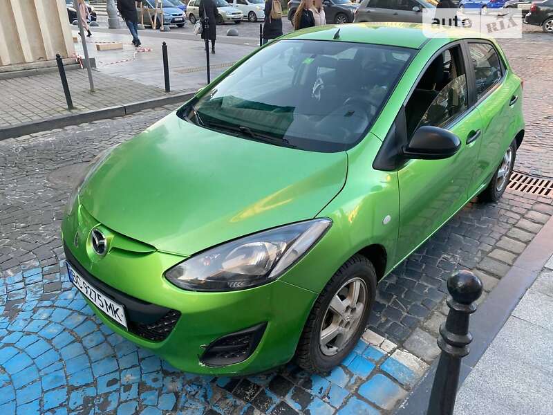 Mazda 2 (2010)