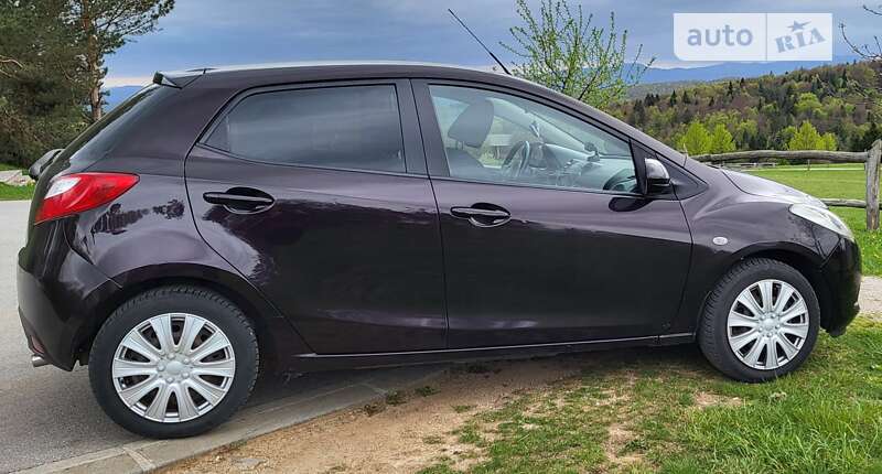 Mazda 2 (2008)