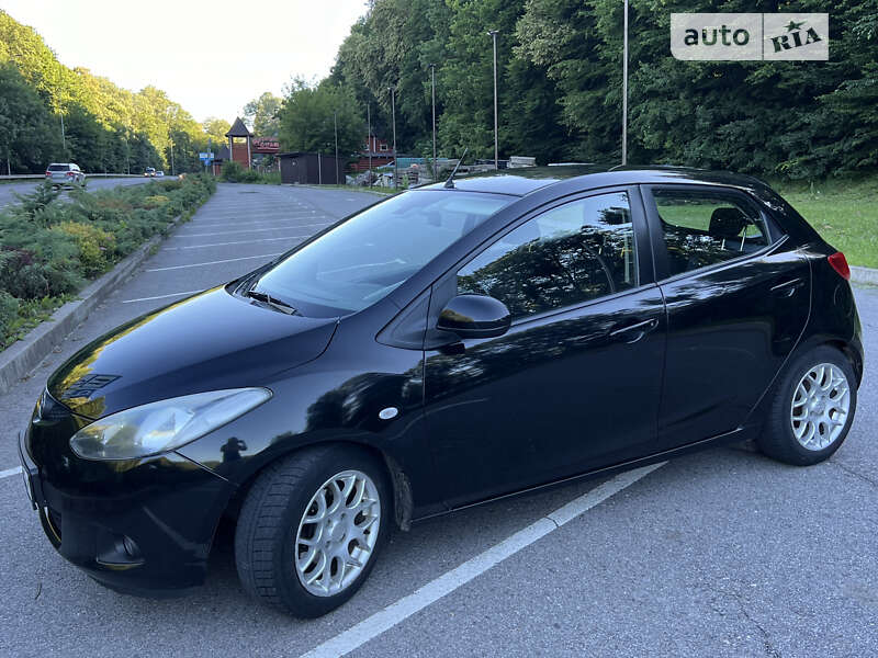 Mazda 2 (2008)