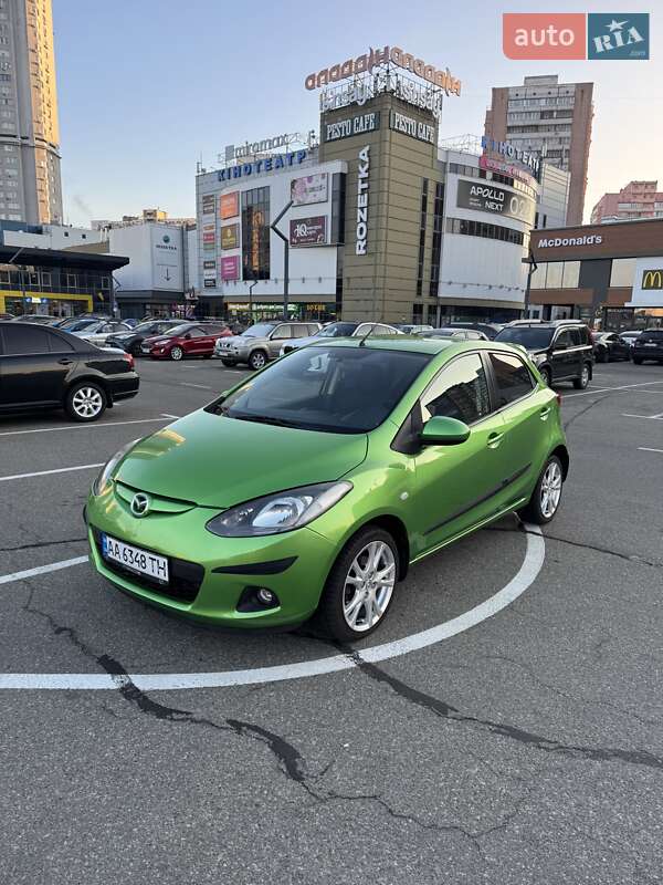 Mazda 2 (2008)