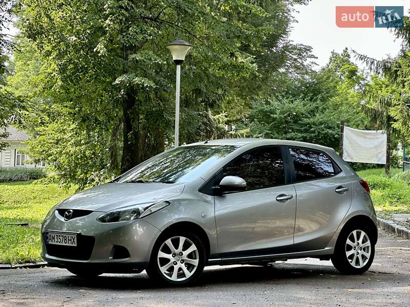 Mazda 2 (2009)