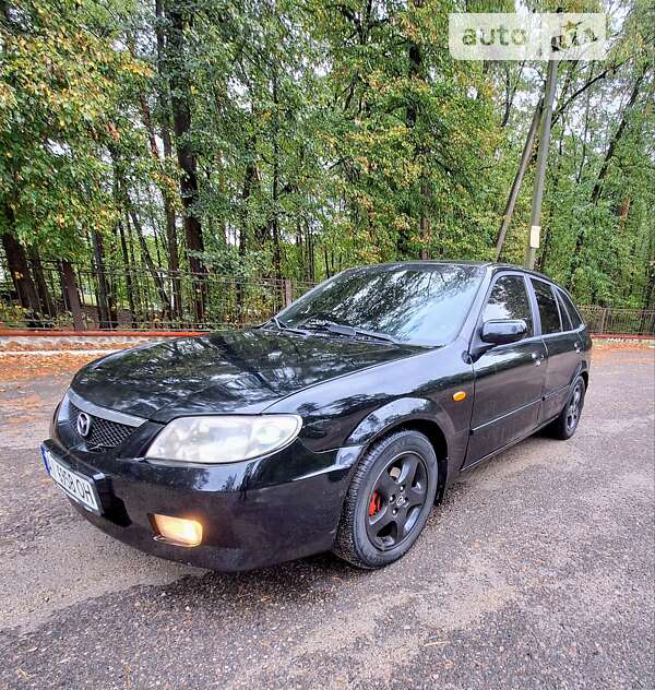 Mazda 323 (2001)
