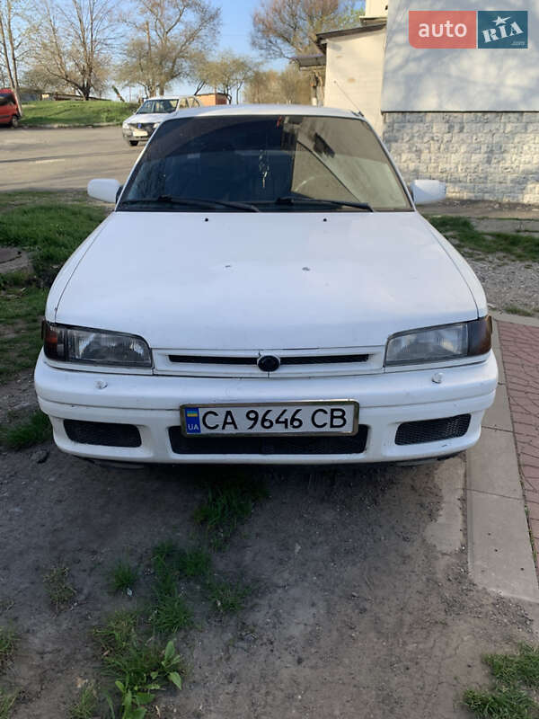 Mazda 323 (1991)