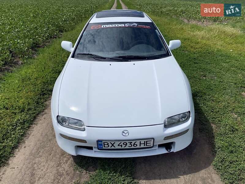 Mazda 323 (1995)