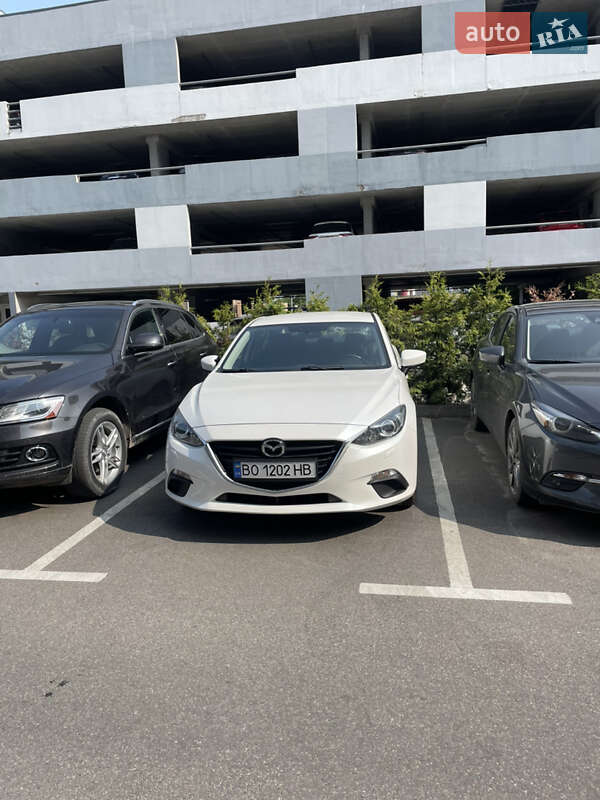 Mazda 3 (2015)
