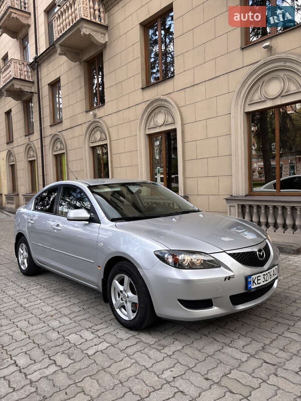 Mazda 3 (2004)
