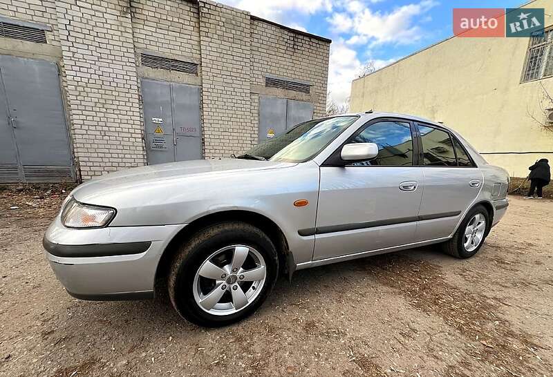 Mazda 626 (1998)