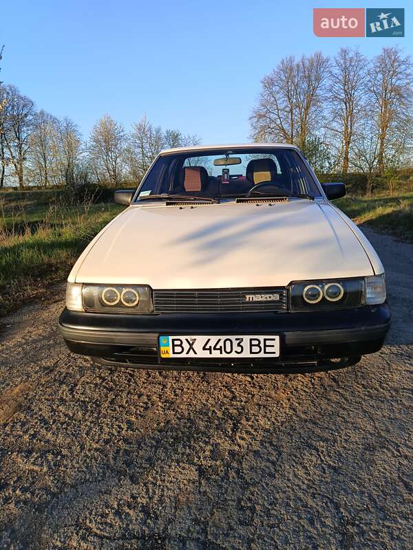 Mazda 626 (1987)