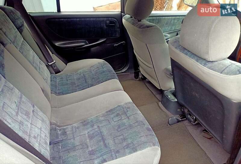 Mazda 626 (1998)