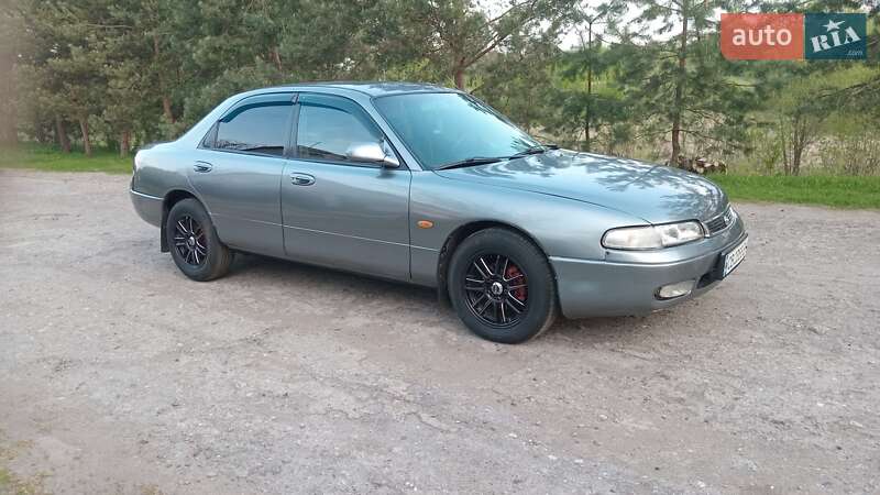Mazda 626 (1993)