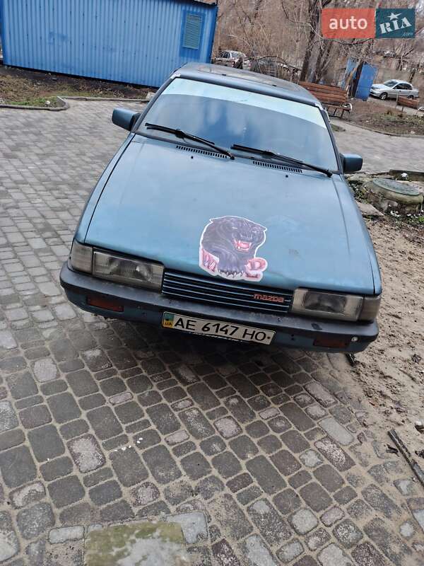 Mazda 626 (1986)