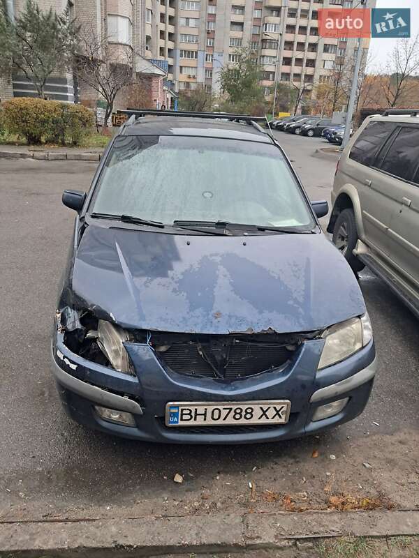 Mazda Premacy (1999)
