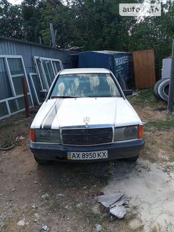 Mercedes-benz 190 (1985)