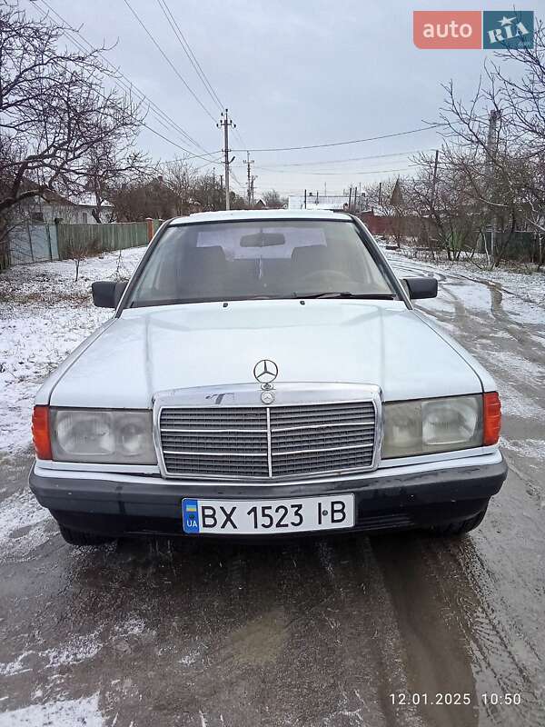 Mercedes-benz 190 (1992)