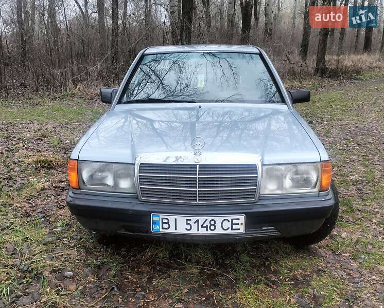 Mercedes-benz 190 (1984)
