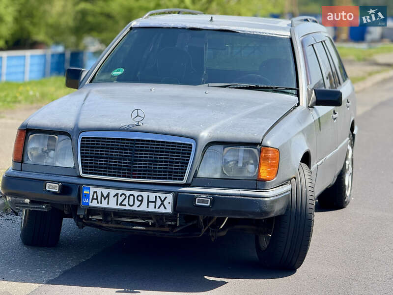 Mercedes-benz 500k (1990)