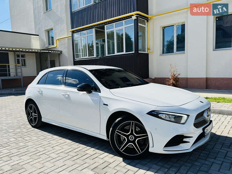 Mercedes-benz A-class (2020)